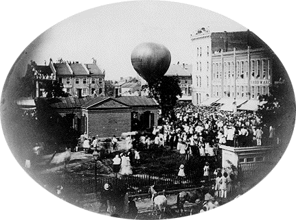 1ʳᵉ livraison officielle de courrier U.S. par air par le ballon Jupiter de John Wise, depuis Lafayette (Indiana), le 17 août s2Tippecanoe County Historical            Association < "History of the Purdue            School of Aeronautics and Astronautics", School of Aeronautics & Astronautics, Université de            Purdue