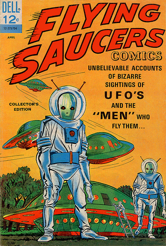 Couverture du n° 1 de Flying Saucers